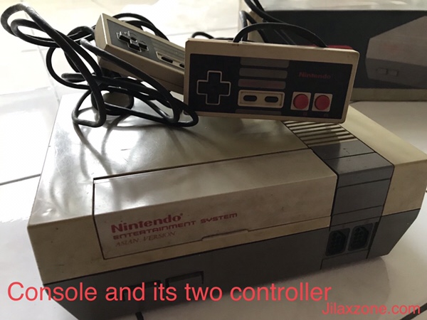 Nintendo NES Jilaxzone.com console and two controllers