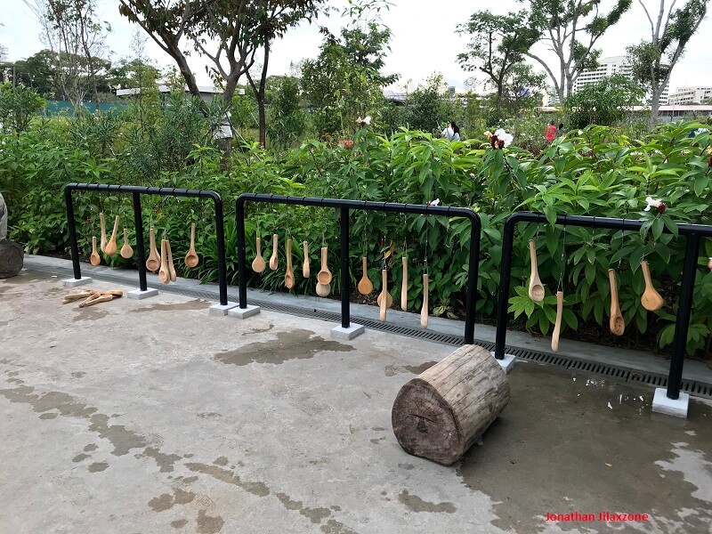 sembawang hot spring park jilaxzone.com bucket scoop station