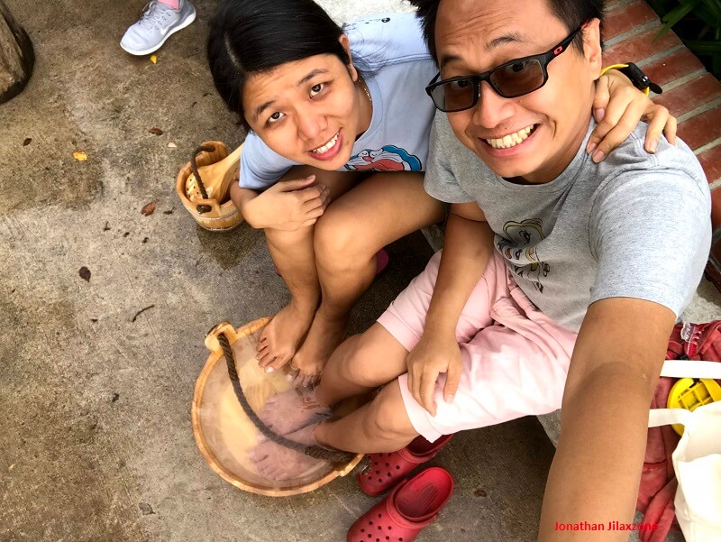 sembawang hot spring park jilaxzone.com dipping feet